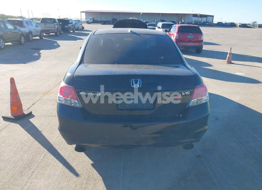 Photo 16 of 2010 Honda Accord 3.5 EX-L (VIN 1HGCP3F87AA009833)