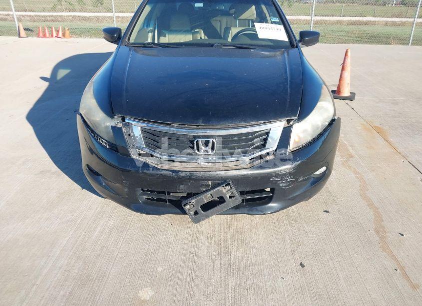 Photo 6 of 2010 Honda Accord 3.5 EX-L (VIN 1HGCP3F87AA009833)