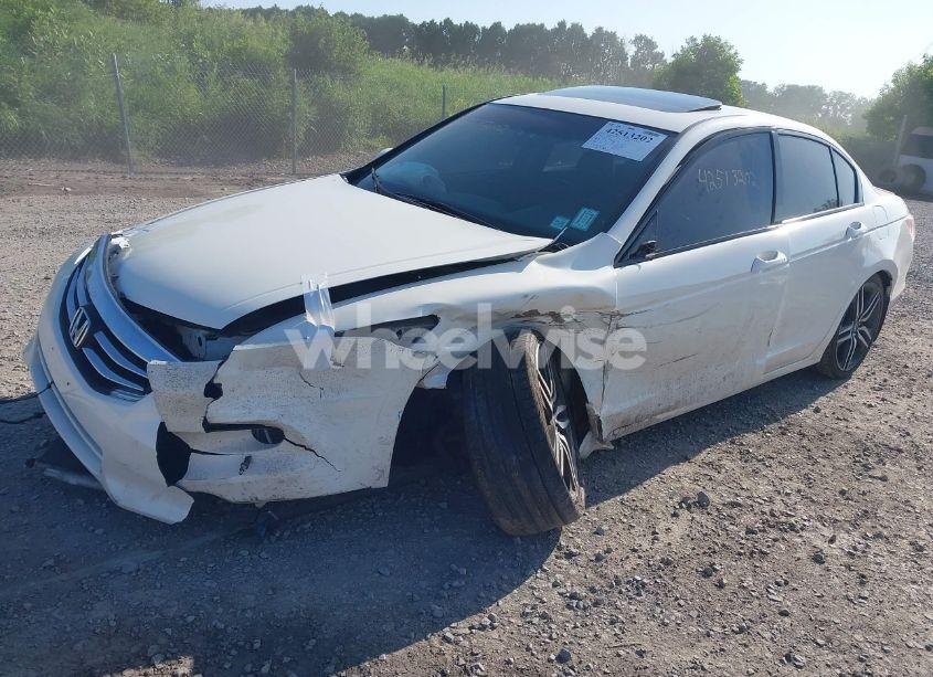 Photo 2 of 2010 Honda Accord 3.5 EX-L (VIN 1HGCP3F87AA010951)