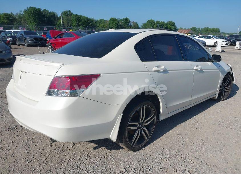 Photo 4 of 2010 Honda Accord 3.5 EX-L (VIN 1HGCP3F87AA010951)