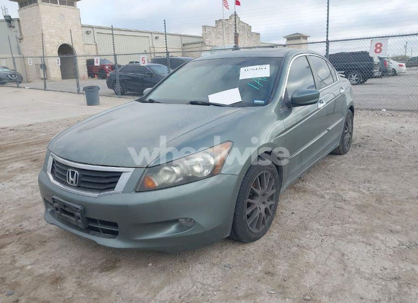 Photo 6 of 2010 Honda Accord 3.5 EX-L (VIN 1HGCP3F87AA019570)