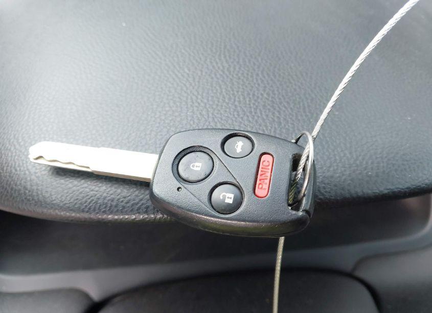 Photo 11 of 2010 Honda Accord 3.5 EX-L (VIN 1HGCP3F87AA019620)