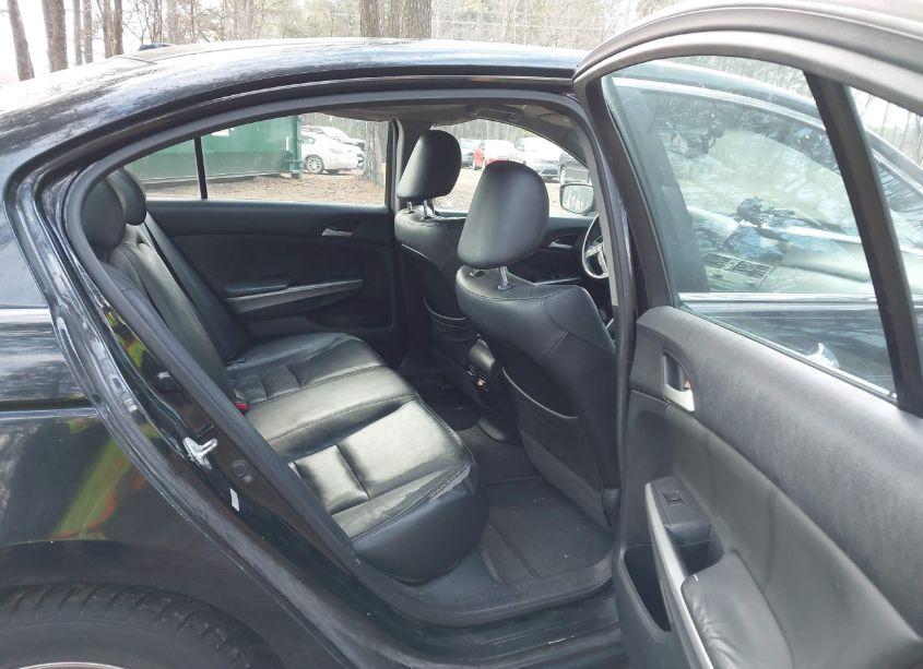 Photo 8 of 2010 Honda Accord 3.5 EX-L (VIN 1HGCP3F87AA019620)