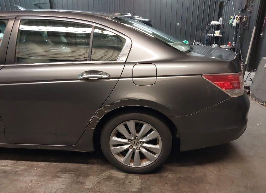 Photo 19 of 2011 Honda Accord 3.5 EX-L (VIN 1HGCP3F87BA008733)