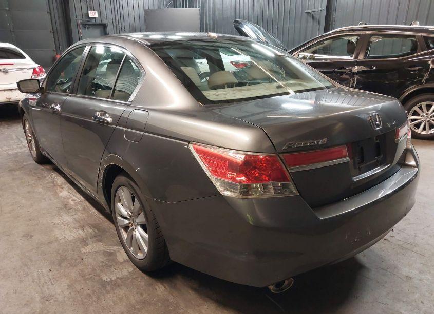 Photo 3 of 2011 Honda Accord 3.5 EX-L (VIN 1HGCP3F87BA008733)