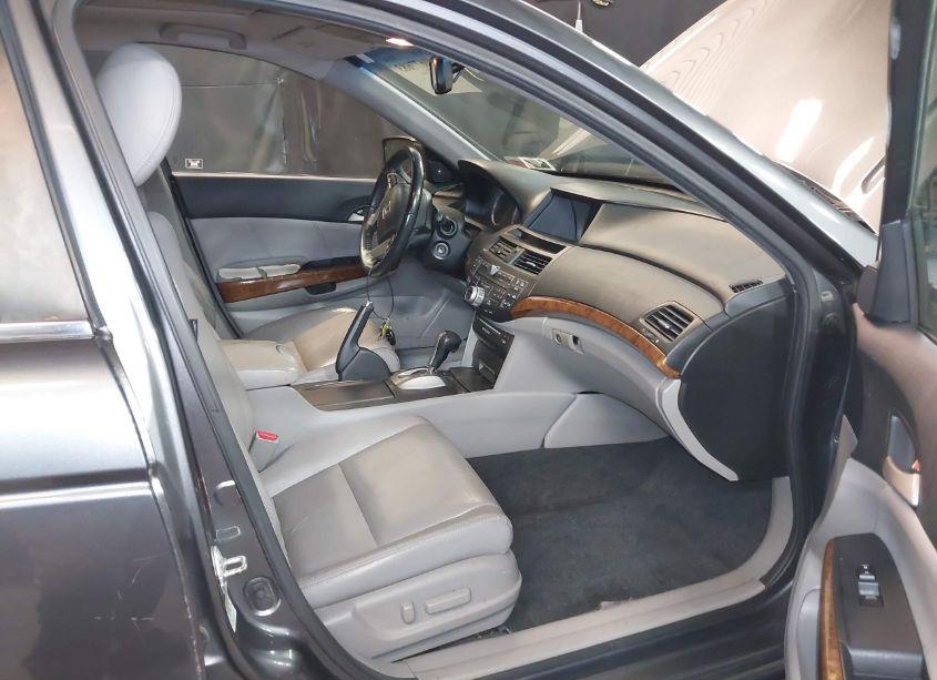 Photo 5 of 2011 Honda Accord 3.5 EX-L (VIN 1HGCP3F87BA008733)