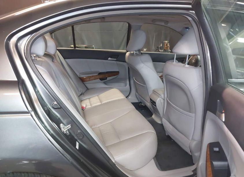 Photo 8 of 2011 Honda Accord 3.5 EX-L (VIN 1HGCP3F87BA008733)