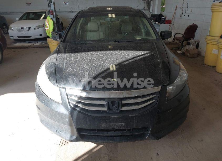Photo 12 of 2011 Honda Accord 3.5 EX-L (VIN 1HGCP3F87BA012930)