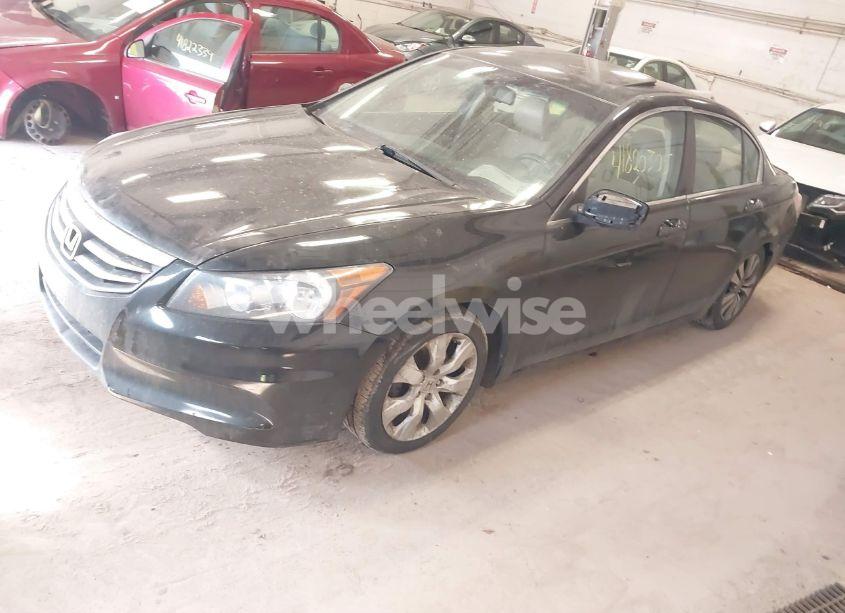 Photo 2 of 2011 Honda Accord 3.5 EX-L (VIN 1HGCP3F87BA012930)