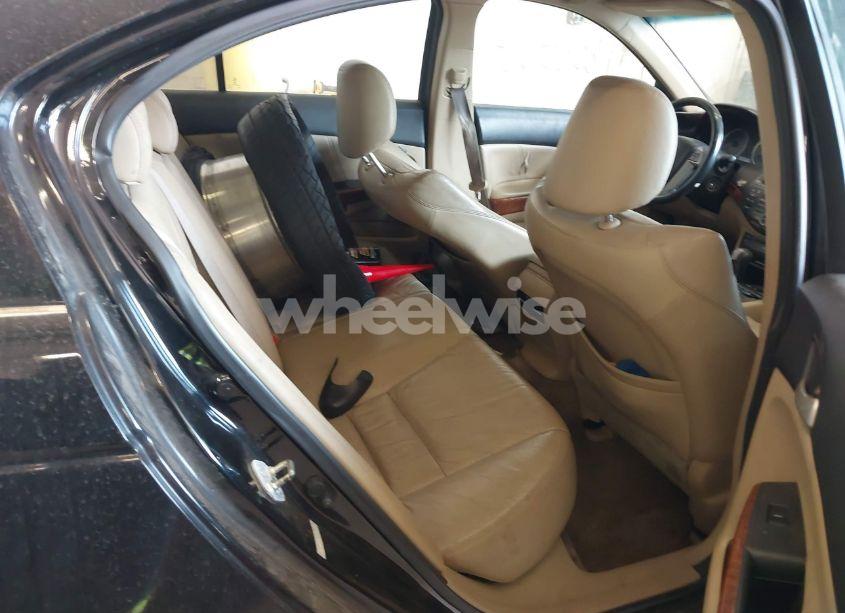 Photo 8 of 2011 Honda Accord 3.5 EX-L (VIN 1HGCP3F87BA012930)