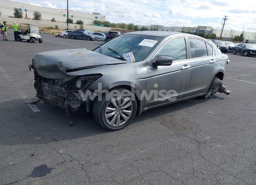 Photo 2 of 2011 Honda Accord 3.5 EX-L (VIN 1HGCP3F87BA026696)