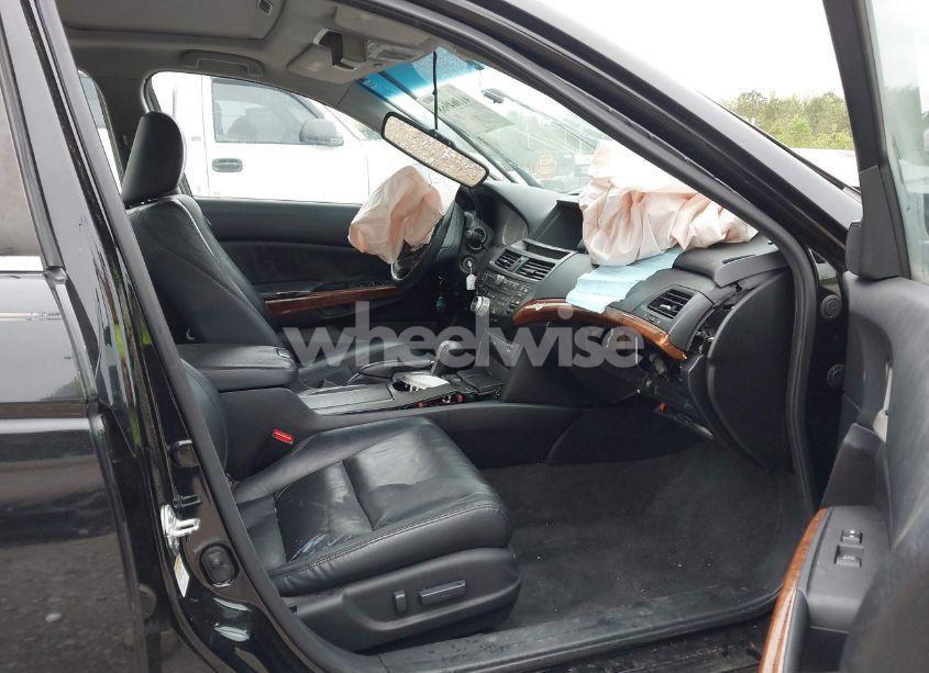 Photo 5 of 2011 Honda Accord 3.5 EX-L (VIN 1HGCP3F87BA032871)