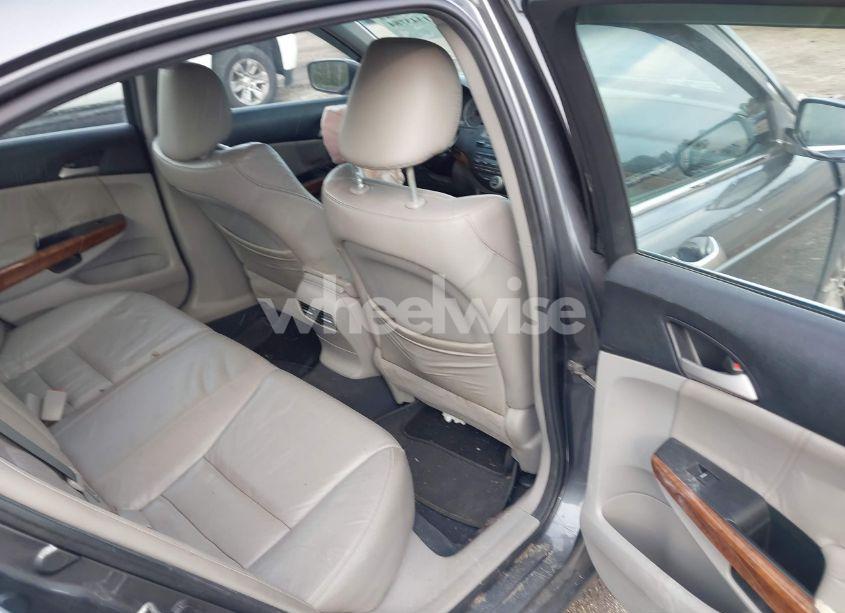 Photo 8 of 2012 Honda Accord 3.5 EX-L (VIN 1HGCP3F87CA007096)