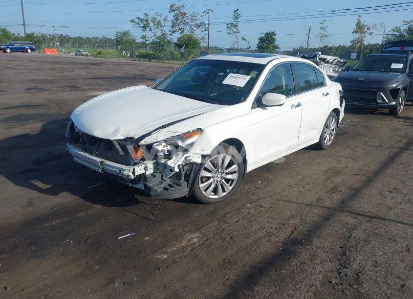 Photo 2 of 2012 Honda Accord 3.5 EX-L (VIN 1HGCP3F87CA028644)