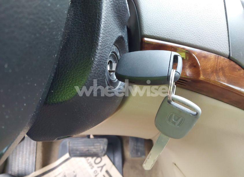 Photo 11 of 2010 Honda Accord 3.5 EX-L (VIN 1HGCP3F88AA004690)