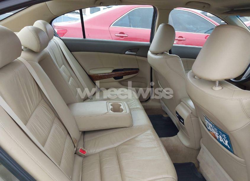 Photo 8 of 2010 Honda Accord 3.5 EX-L (VIN 1HGCP3F88AA004690)