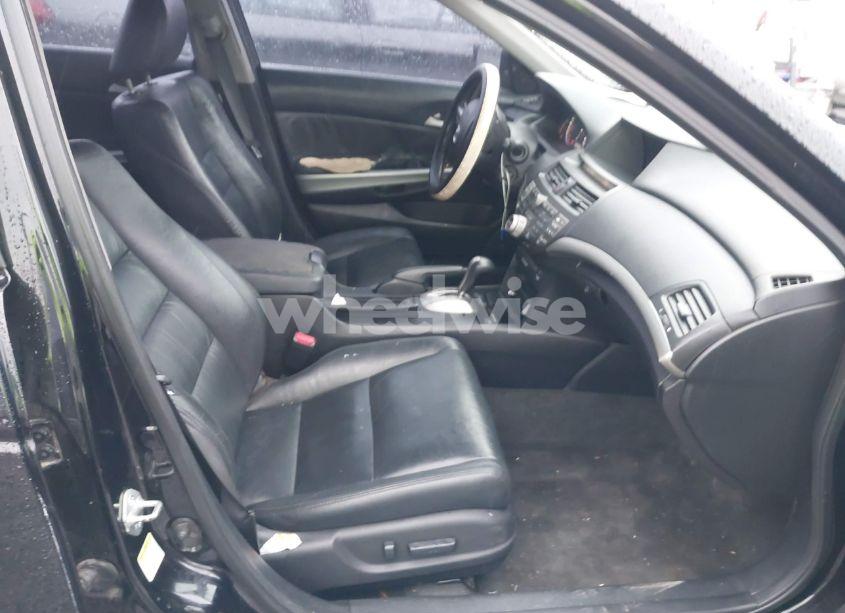 Photo 5 of 2010 Honda Accord 3.5 EX-L (VIN 1HGCP3F88AA014295)