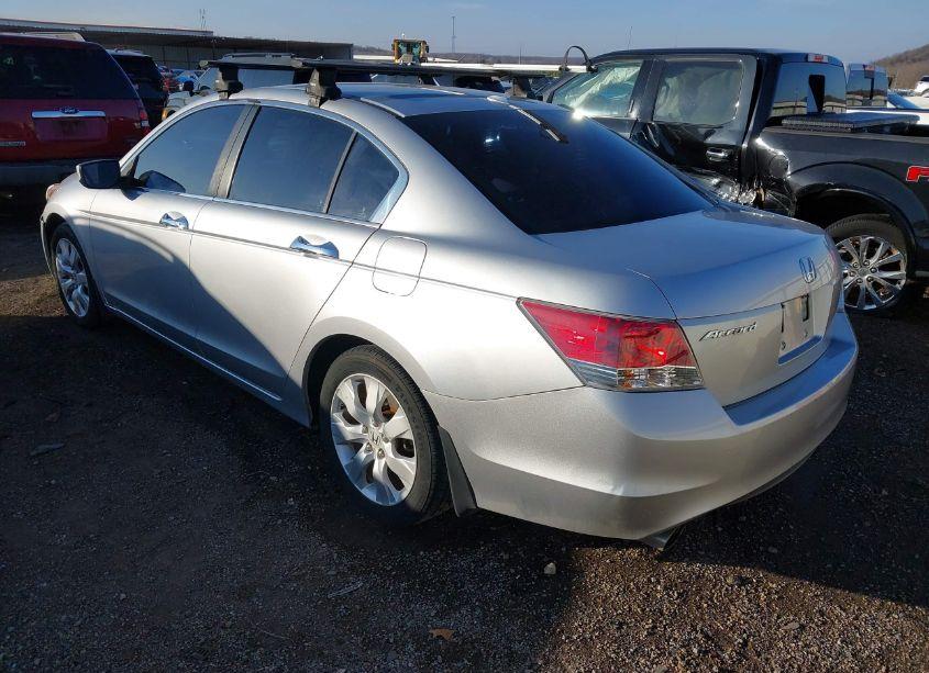 Photo 3 of 2010 Honda Accord 3.5 EX-L (VIN 1HGCP3F88AA024762)