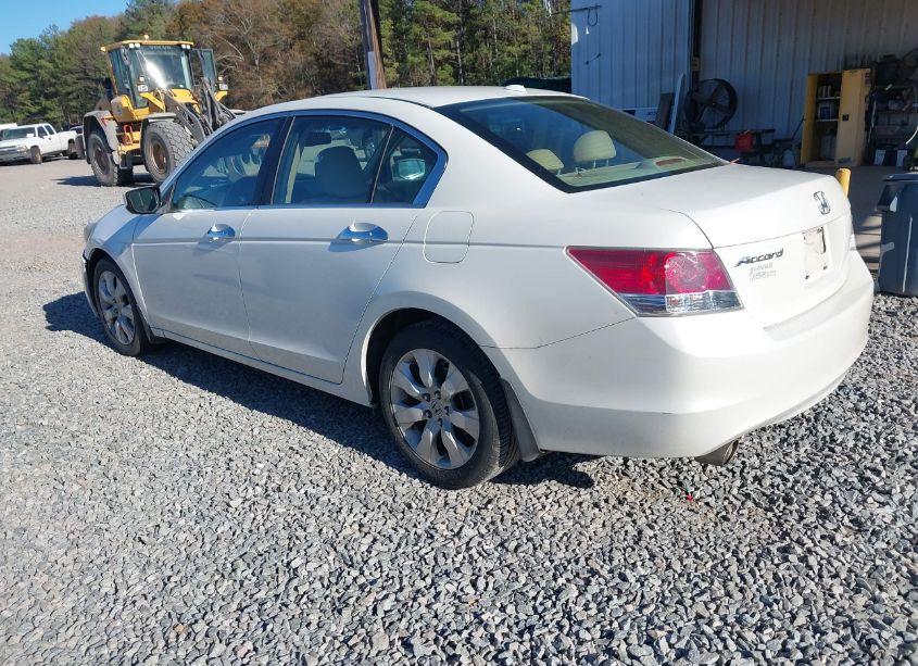 Photo 3 of 2010 Honda Accord 3.5 EX-L (VIN 1HGCP3F88AA027936)