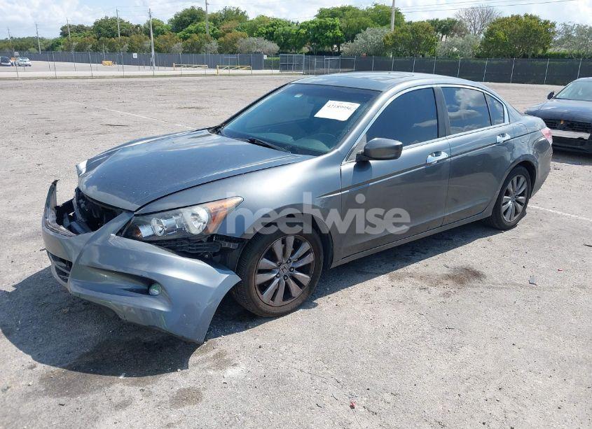 Photo 2 of 2011 Honda Accord 3.5 EX-L (VIN 1HGCP3F88BA012399)