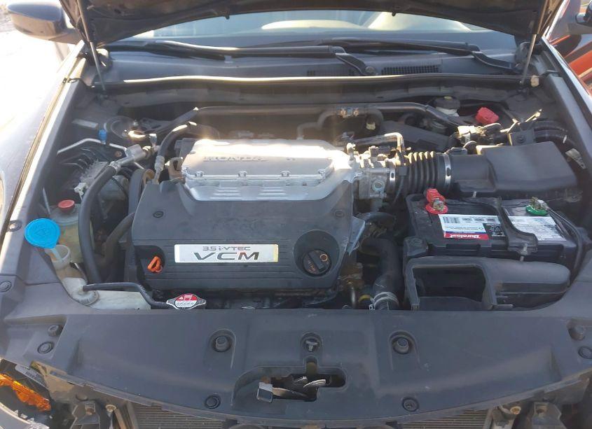 Photo 10 of 2011 Honda Accord 3.5 EX-L (VIN 1HGCP3F88BA013990)