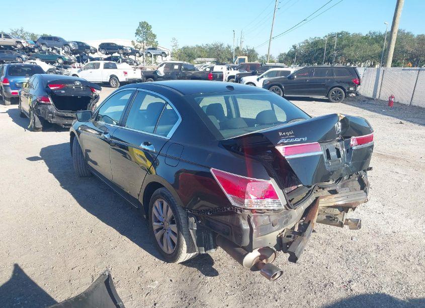 Photo 3 of 2011 Honda Accord 3.5 EX-L (VIN 1HGCP3F88BA013990)