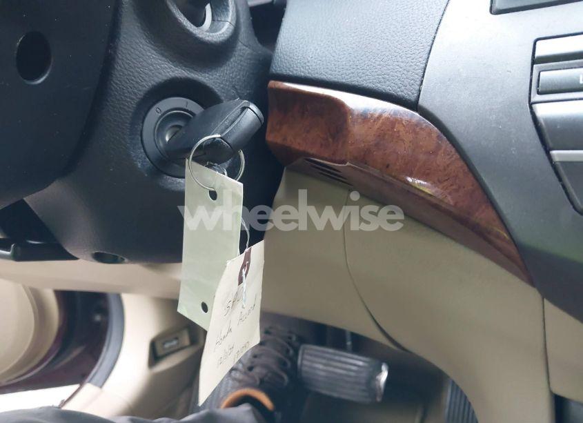 Photo 11 of 2011 Honda Accord 3.5 EX-L (VIN 1HGCP3F88BA025766)