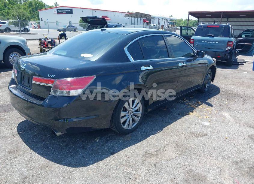 Photo 4 of 2011 Honda Accord 3.5 EX-L (VIN 1HGCP3F88BA032555)