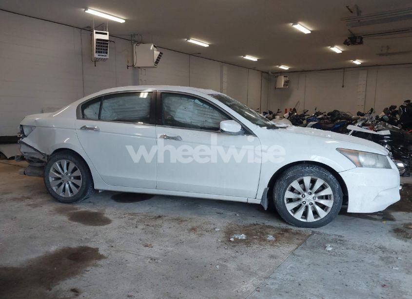Photo 13 of 2012 Honda Accord 3.5 EX-L (VIN 1HGCP3F88CA012517)