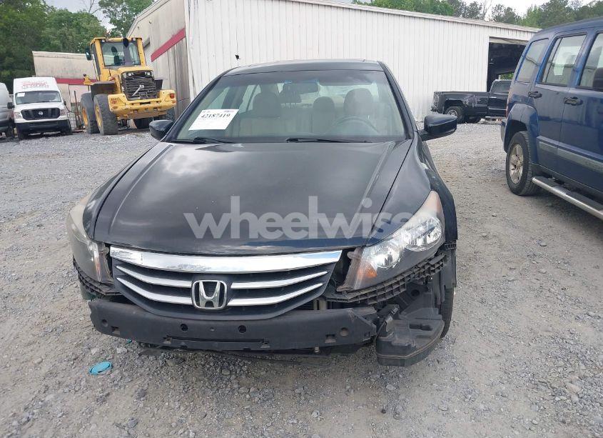 Photo 12 of 2012 Honda Accord 3.5 EX-L (VIN 1HGCP3F88CA015983)