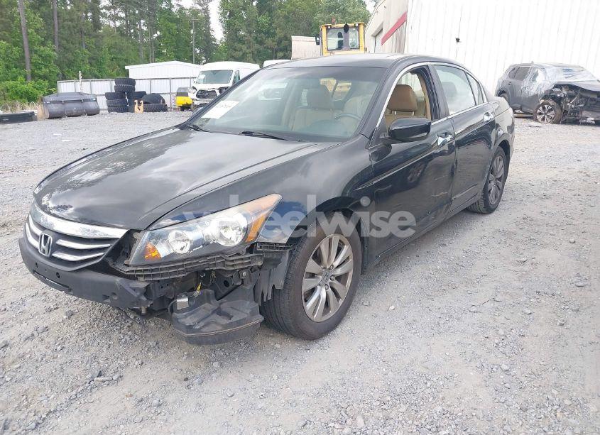 Photo 2 of 2012 Honda Accord 3.5 EX-L (VIN 1HGCP3F88CA015983)