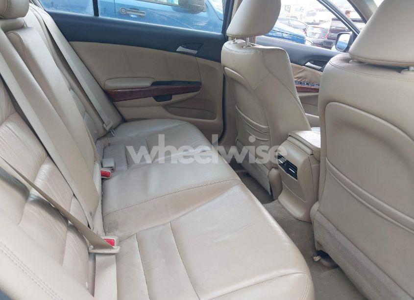 Photo 8 of 2012 Honda Accord 3.5 EX-L (VIN 1HGCP3F88CA015983)