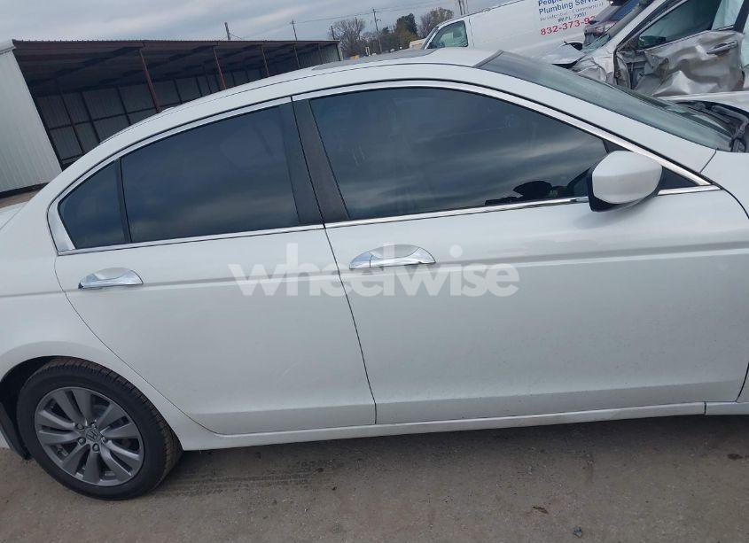 Photo 13 of 2012 Honda Accord 3.5 EX-L (VIN 1HGCP3F88CA024053)