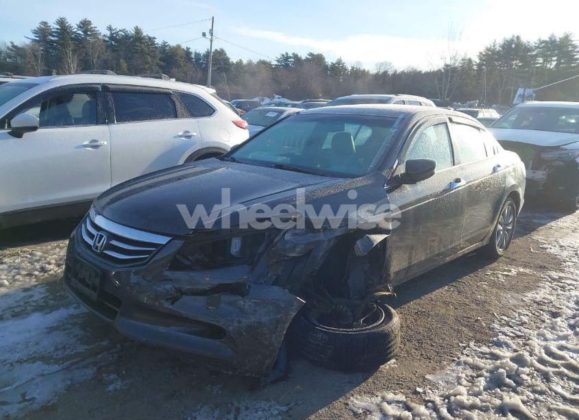 Photo 2 of 2012 Honda Accord 3.5 EX-L (VIN 1HGCP3F88CA026143)