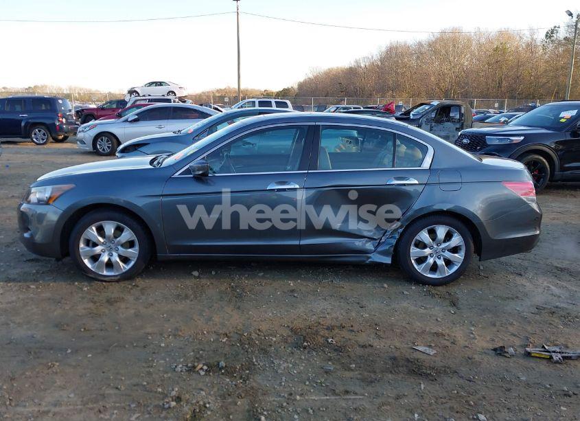 Photo 14 of 2010 Honda Accord 3.5 EX-L (VIN 1HGCP3F89AA005928)