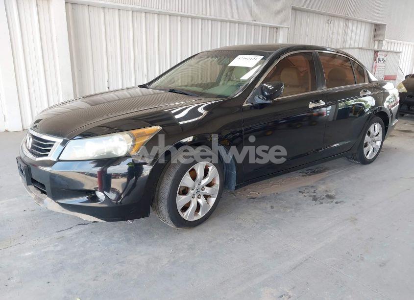 Photo 2 of 2010 Honda Accord 3.5 EX-L (VIN 1HGCP3F89AA018243)