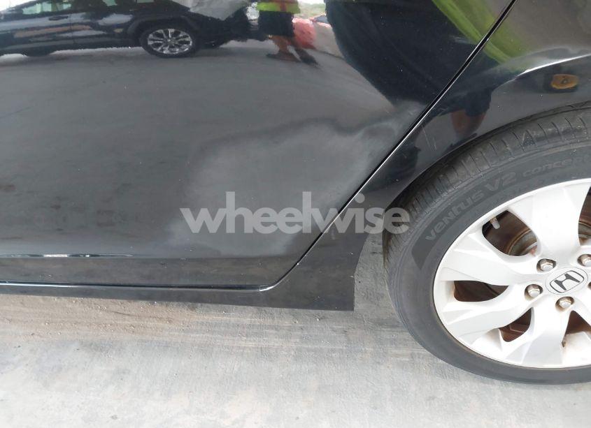 Photo 6 of 2010 Honda Accord 3.5 EX-L (VIN 1HGCP3F89AA018243)