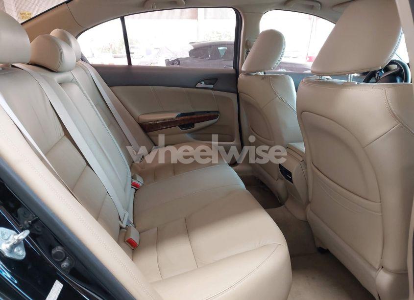 Photo 8 of 2010 Honda Accord 3.5 EX-L (VIN 1HGCP3F89AA018243)