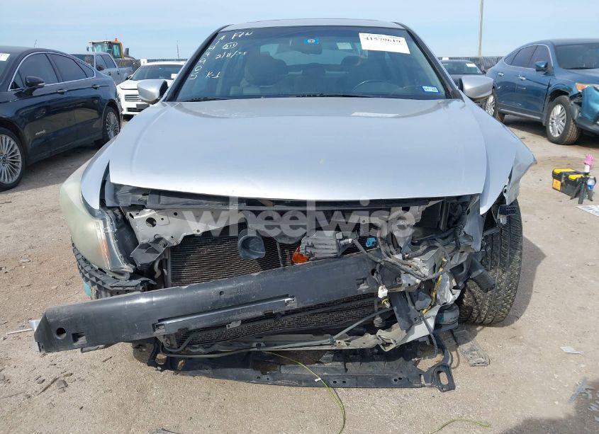 Photo 13 of 2010 Honda Accord 3.5 EX-L (VIN 1HGCP3F89AA019392)