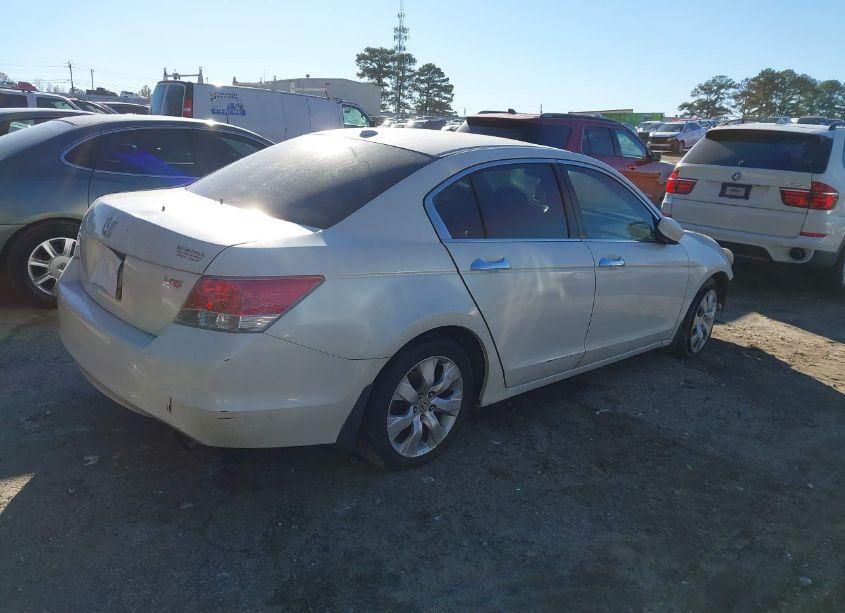 Photo 4 of 2010 Honda Accord 3.5 EX-L (VIN 1HGCP3F89AA028254)