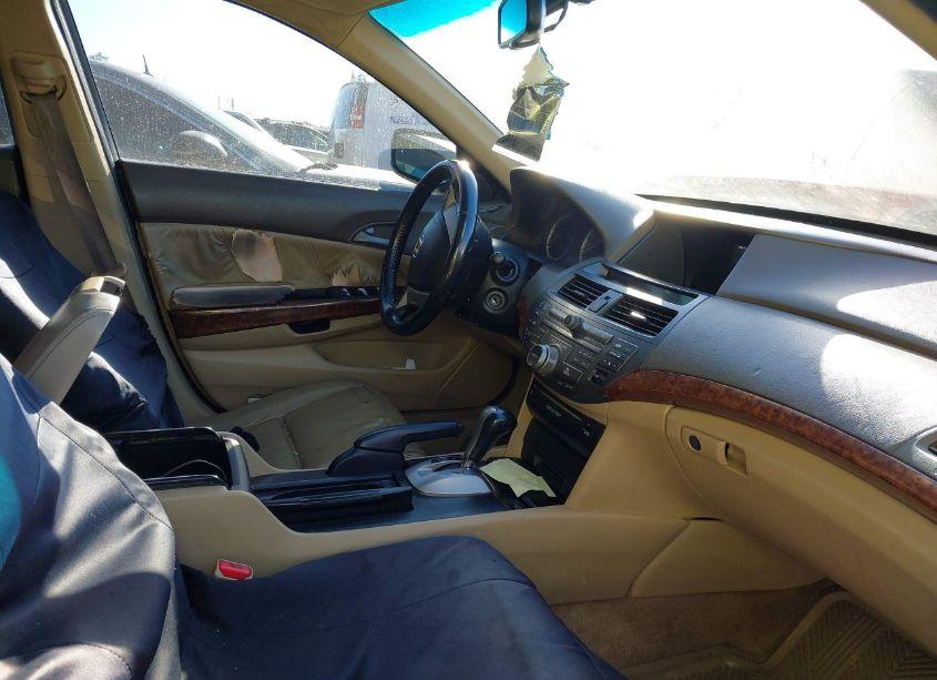 Photo 5 of 2010 Honda Accord 3.5 EX-L (VIN 1HGCP3F89AA028254)