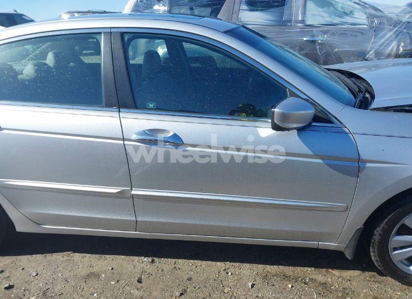 Photo 13 of 2011 Honda Accord 3.5 EX-L (VIN 1HGCP3F89BA001539)