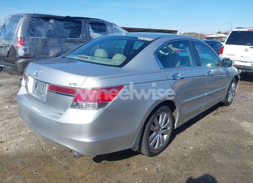 Photo 4 of 2011 Honda Accord 3.5 EX-L (VIN 1HGCP3F89BA001539)