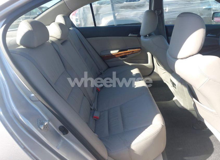 Photo 8 of 2011 Honda Accord 3.5 EX-L (VIN 1HGCP3F89BA001539)