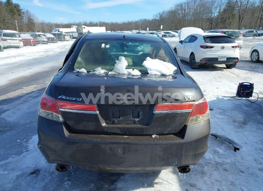 Photo 16 of 2011 Honda Accord 3.5 EX-L (VIN 1HGCP3F89BA006563)