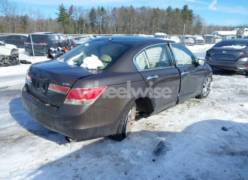 Photo 4 of 2011 Honda Accord 3.5 EX-L (VIN 1HGCP3F89BA006563)