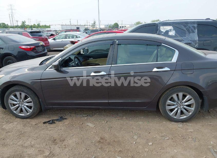 Photo 15 of 2011 Honda Accord 3.5 EX-L (VIN 1HGCP3F89BA021080)