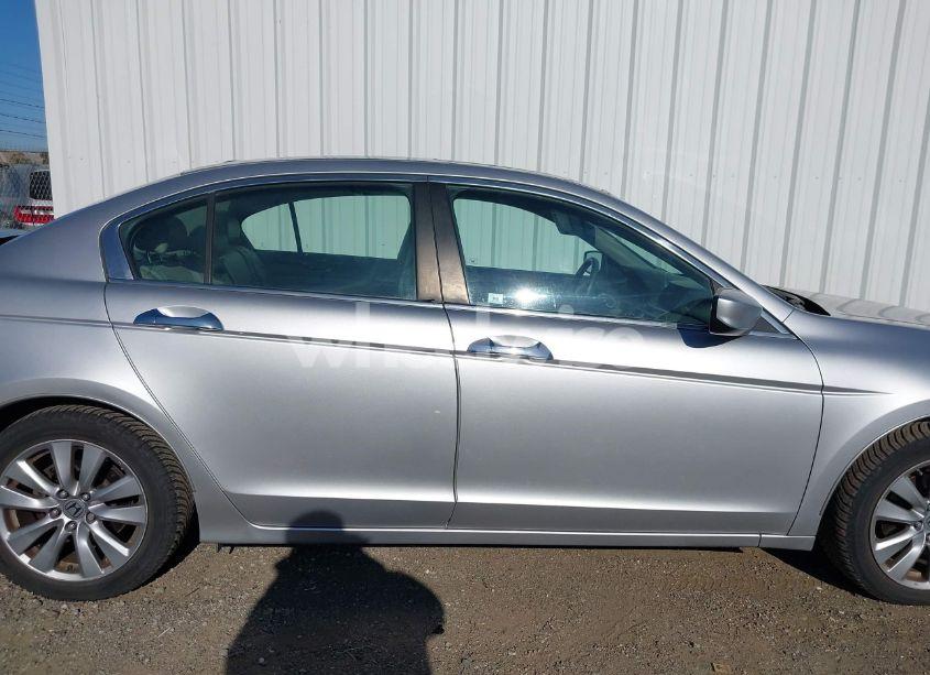 Photo 13 of 2011 Honda Accord 3.5 EX-L (VIN 1HGCP3F89BA029129)