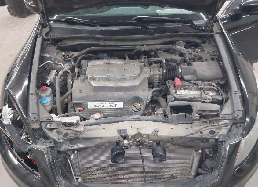 Photo 10 of 2011 Honda Accord 3.5 EX-L (VIN 1HGCP3F89BA031981)