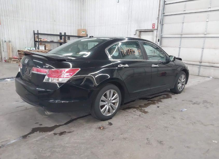 Photo 4 of 2011 Honda Accord 3.5 EX-L (VIN 1HGCP3F89BA031981)